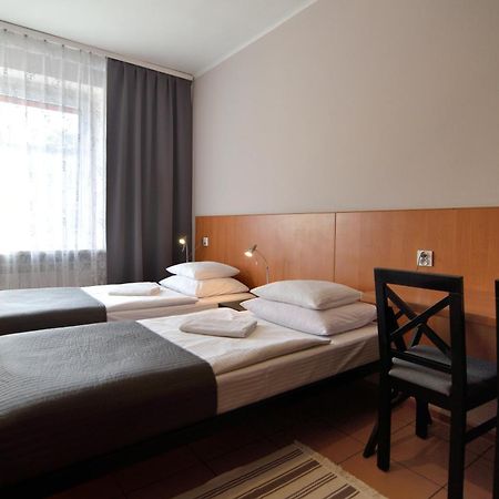 Hotel Gracja Kuznia Raciborska Buitenkant foto