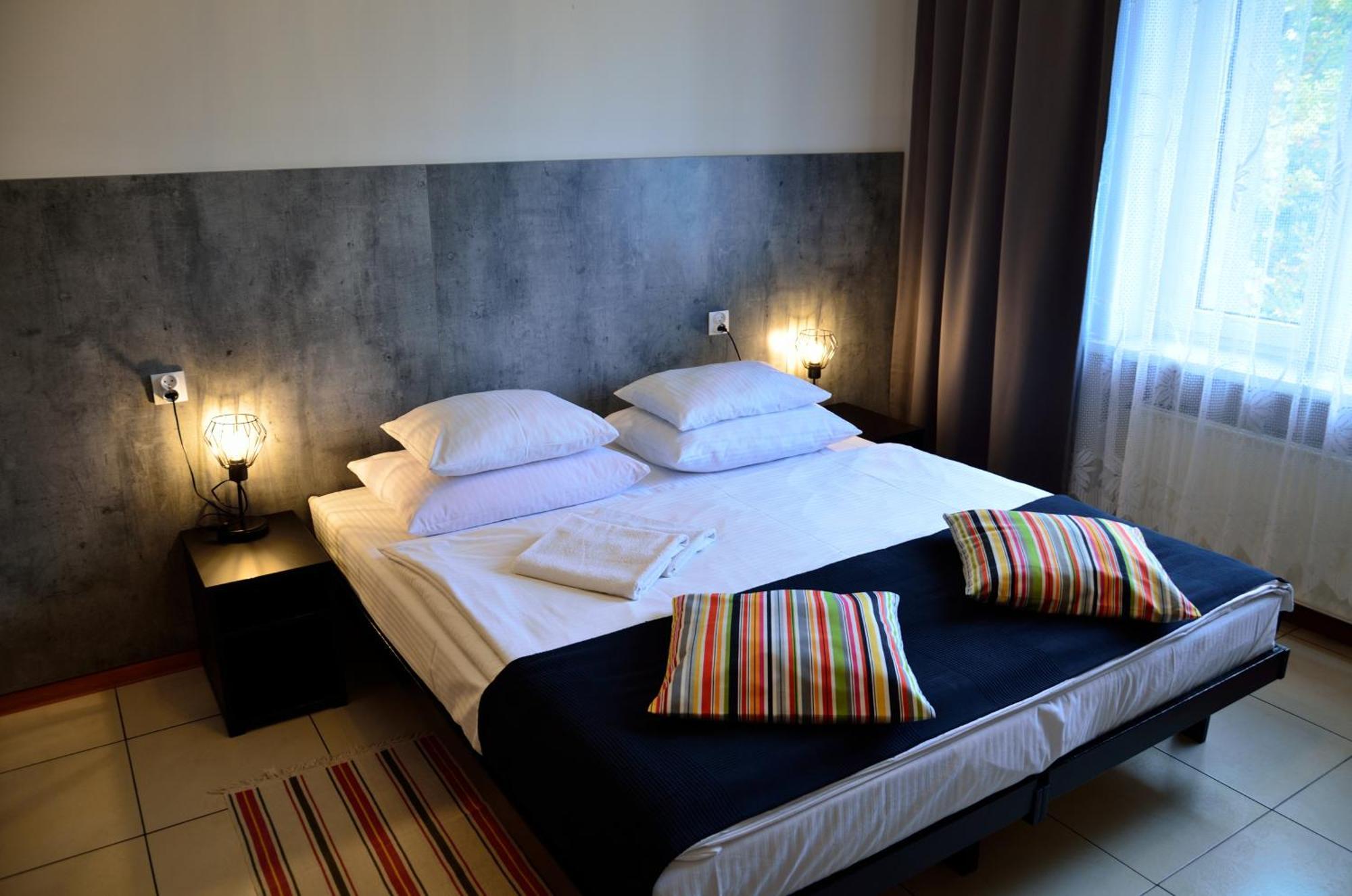 Hotel Gracja Kuznia Raciborska Buitenkant foto