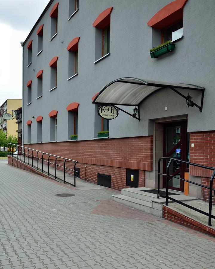 Hotel Gracja Kuznia Raciborska Buitenkant foto